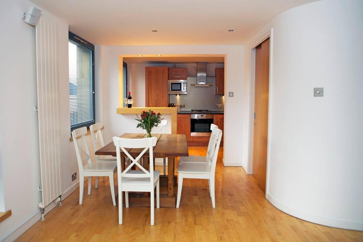Joivy Inviting Flat With Parking In Canonmills 爱丁堡 外观 照片